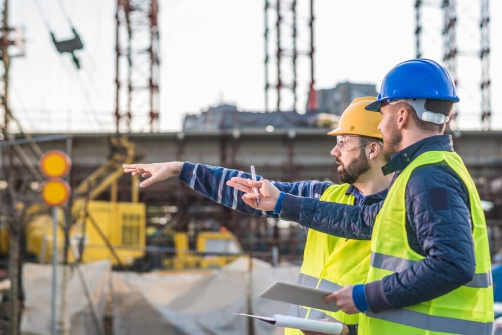 نقش مهندس ناظر در طراحی وال پست